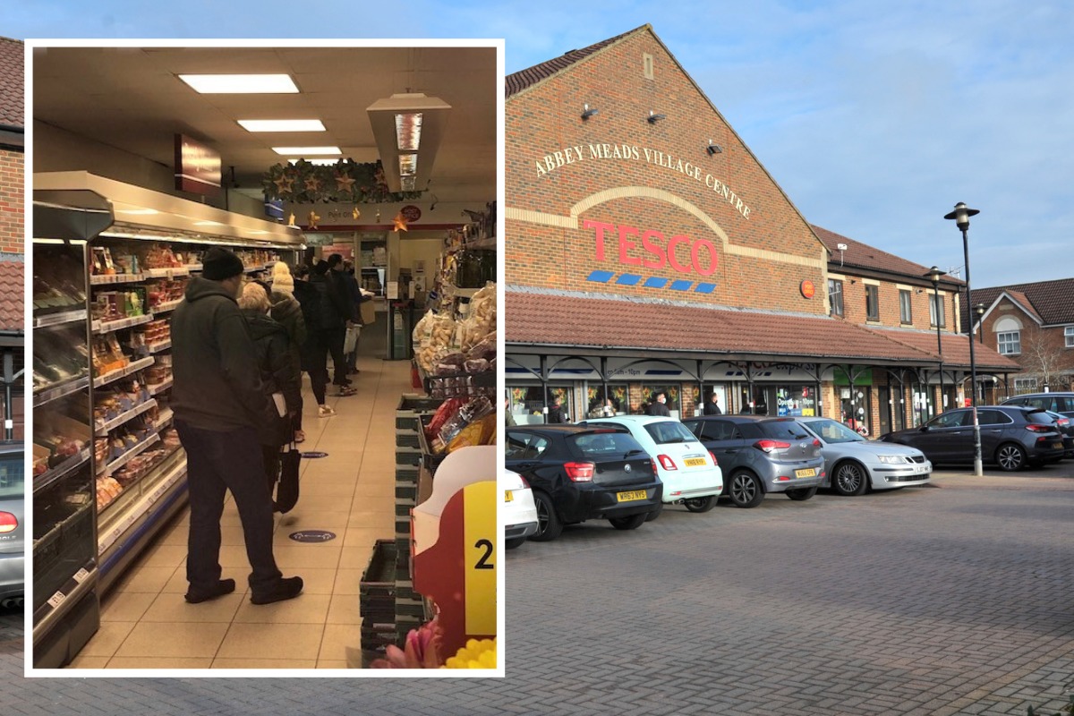 Shopper Hits Out At Too Many People In Tesco Due To Post Office Queue Swindon Advertiser